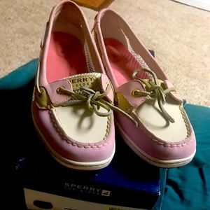 Sperry mesh pink sz 9.5 med worn maybe 2x